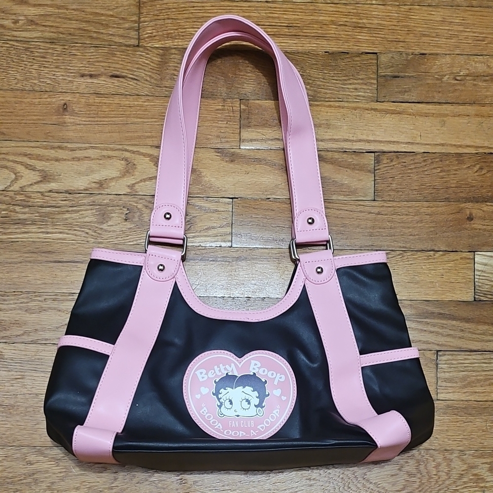 Betty Boop Black and Pink Heart Shoulder Bag